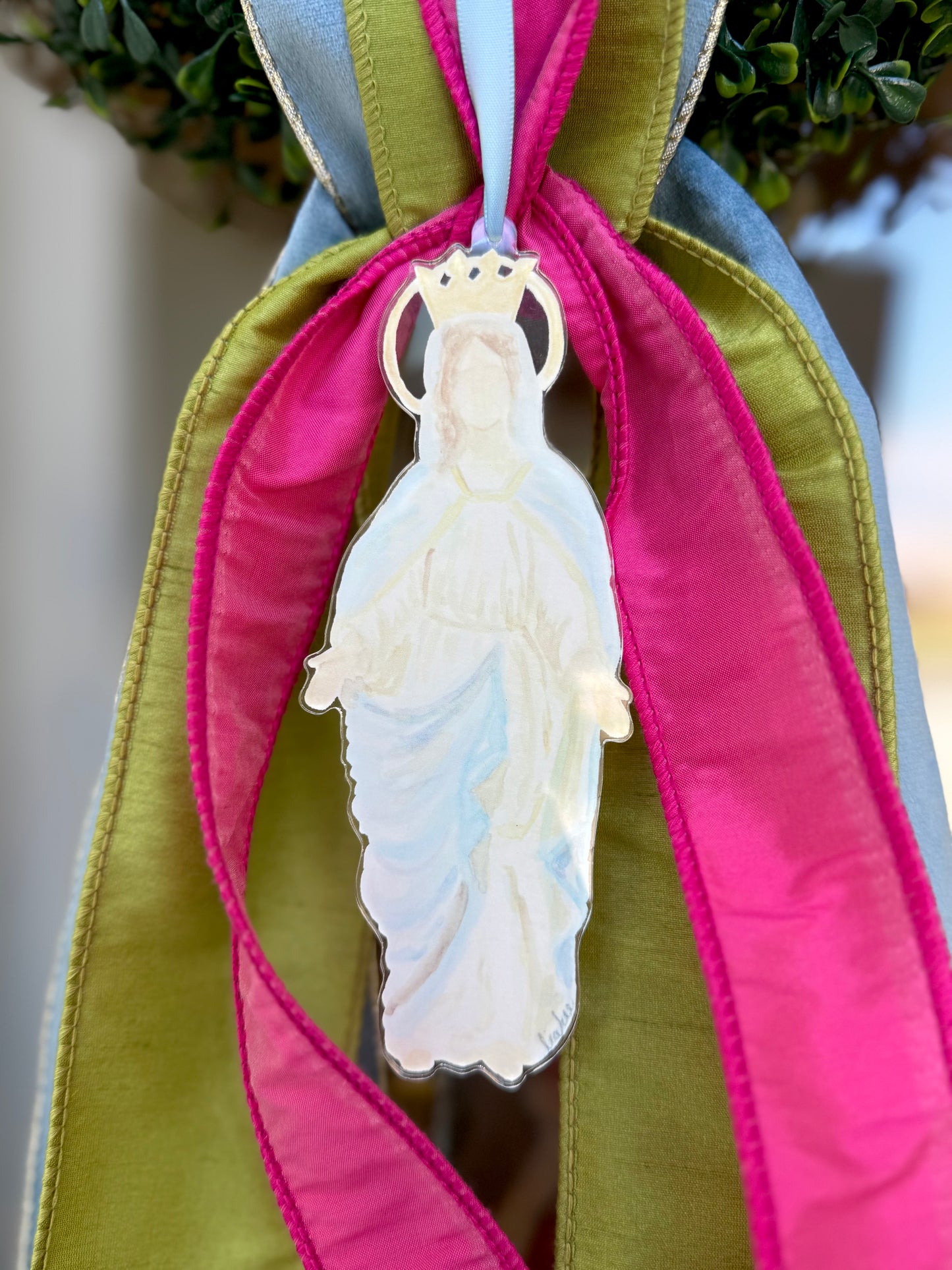 Blessed Mother Mary Wreath Charm, Ornament