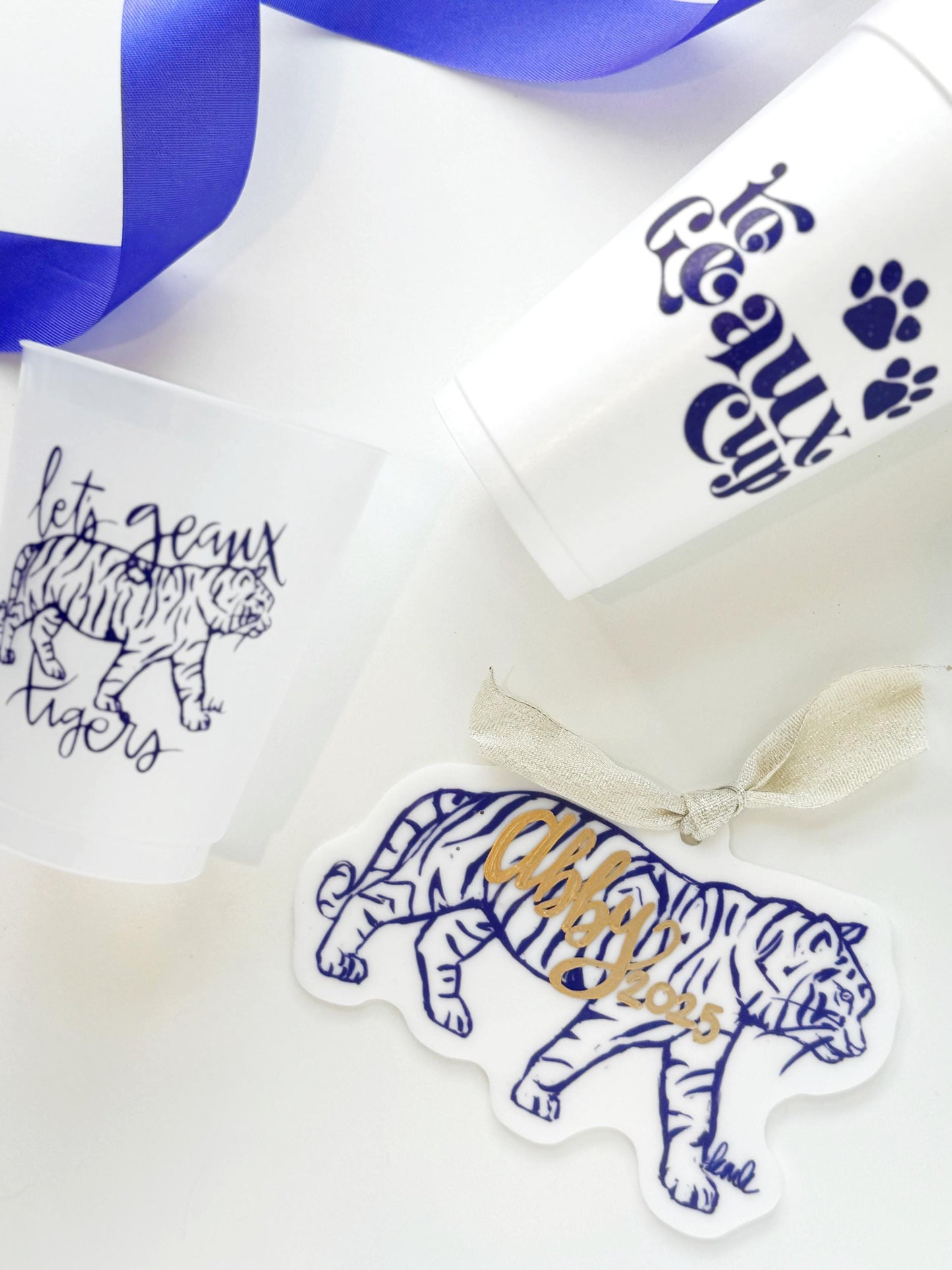 Tiger Wreath Charm Ornament