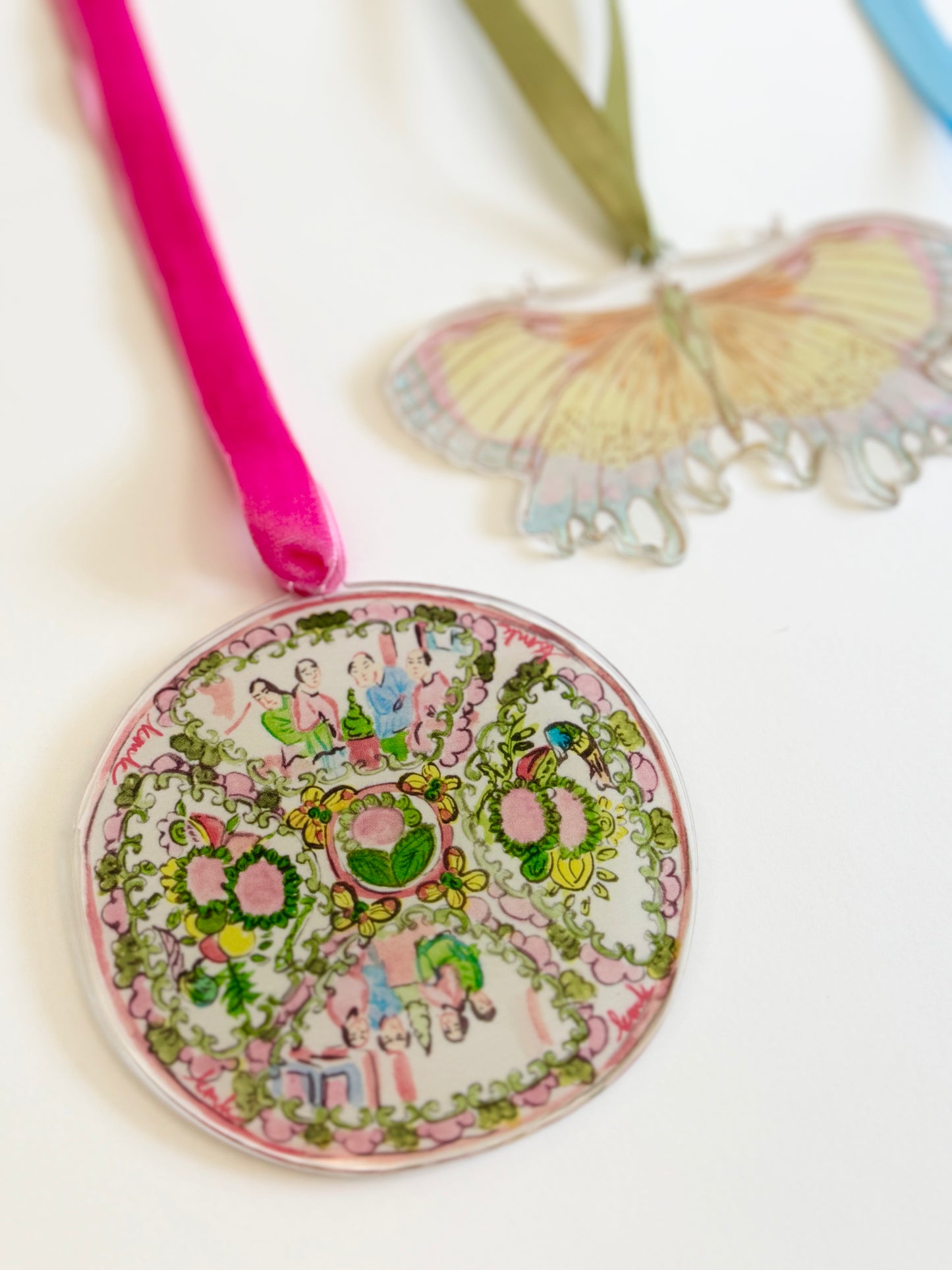 Acrylic Wreath Charms- The China Cabinet