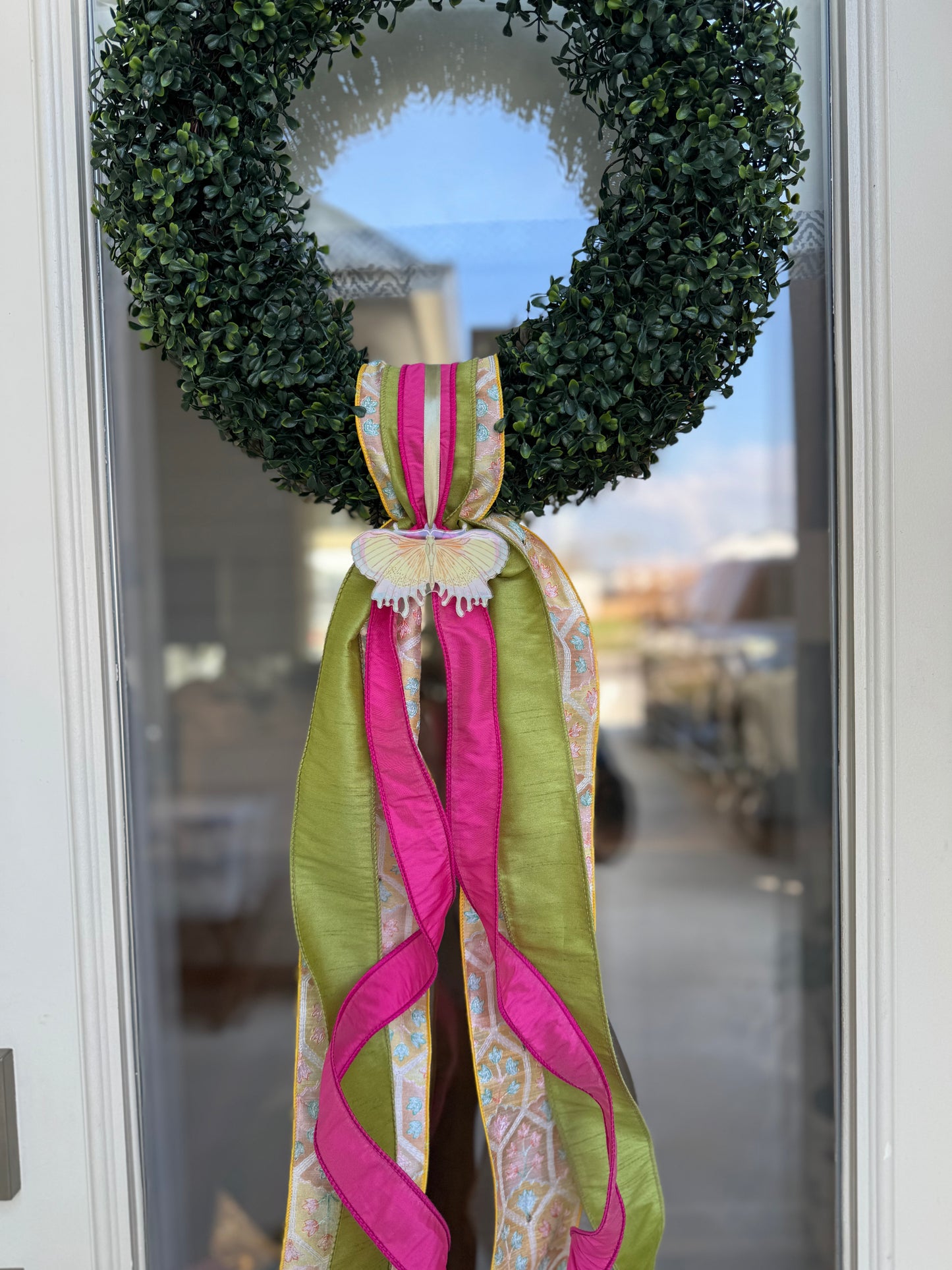 Acrylic Wreath Charms- The China Cabinet