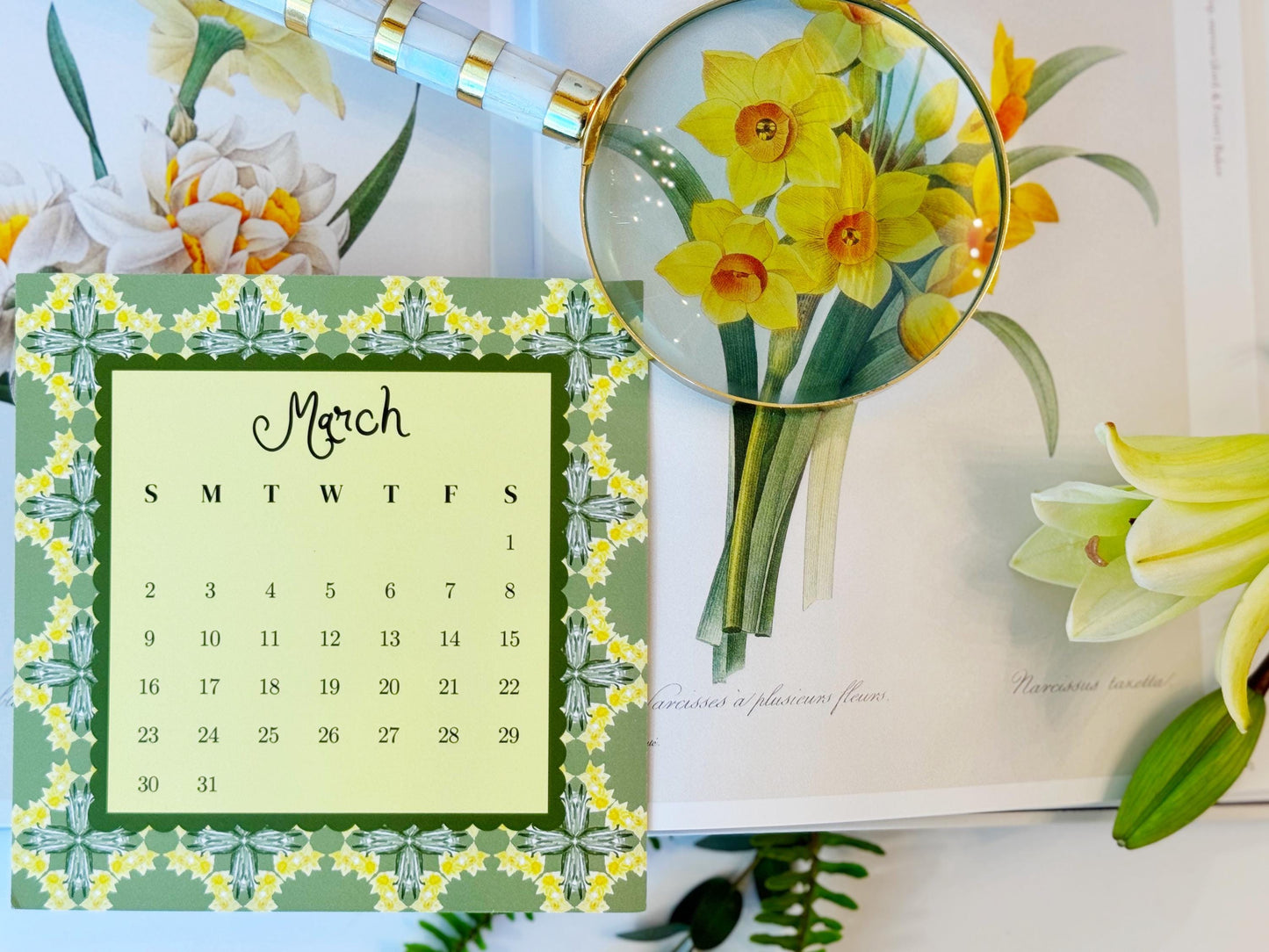 2025 Desktop Calendar- Birth Flowers